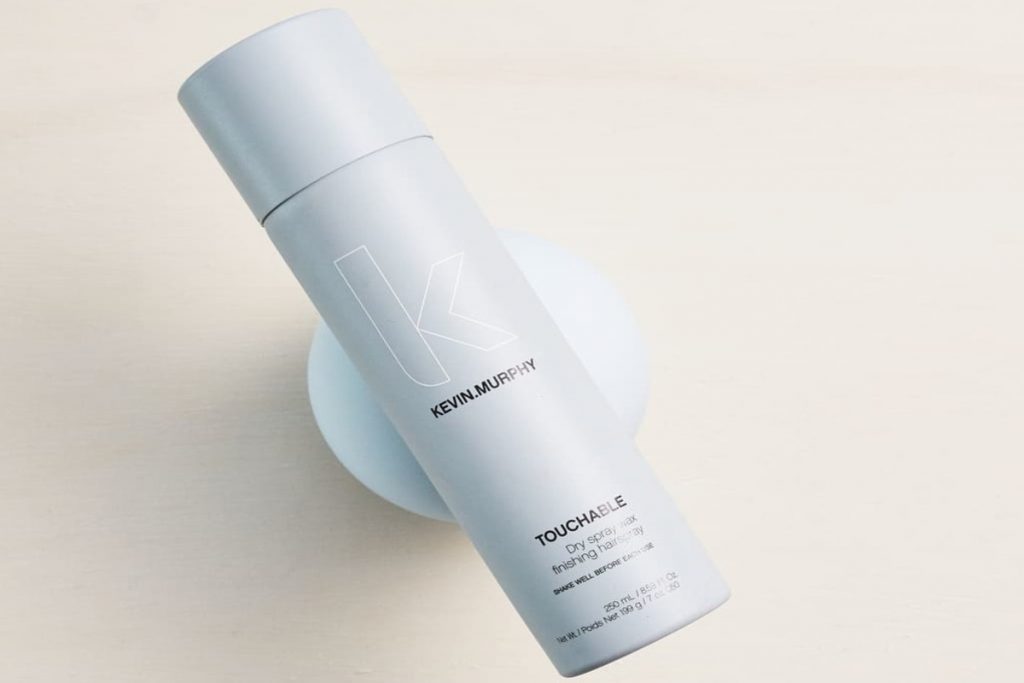 Kevin Murphy cera en spray